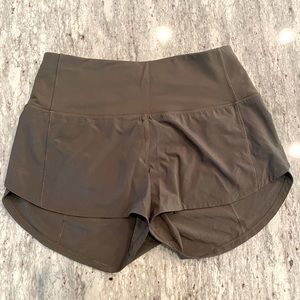 Lululemon Shorts Size 4